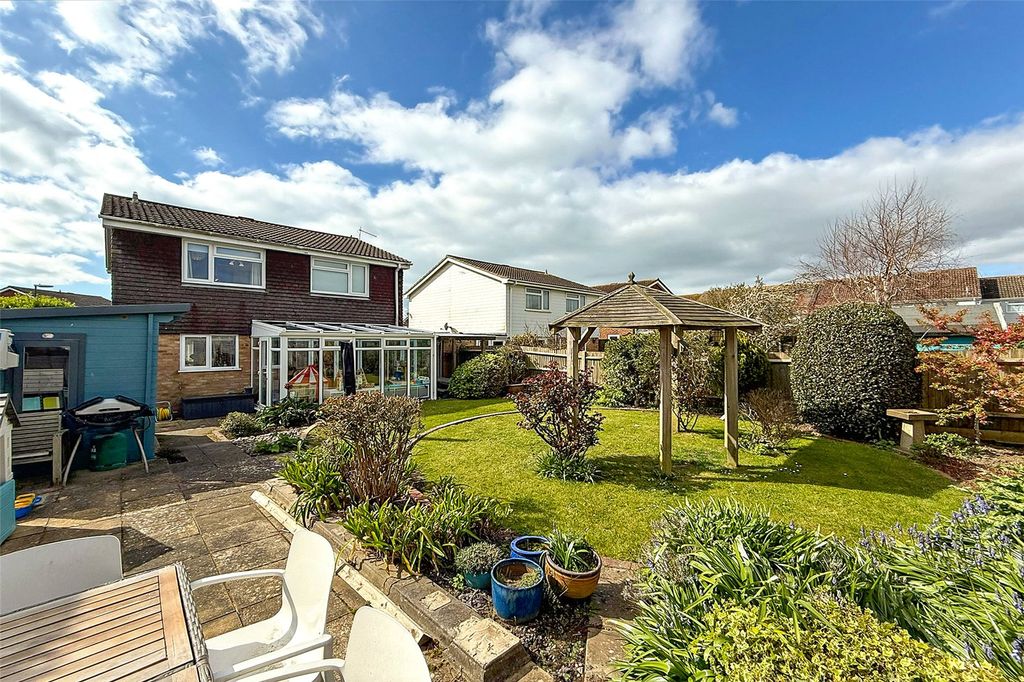 Property photo 2 of 21 Picture No. 63