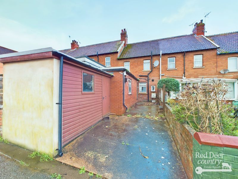 Property photo 1 of 14 Rear