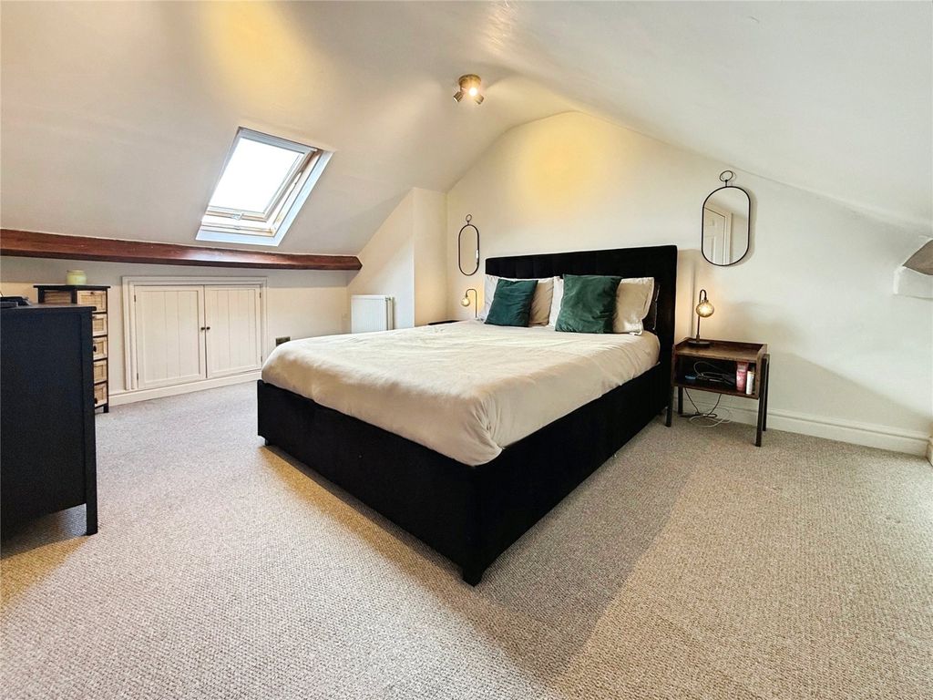 Property photo 2 of 17 Picture No. 07
