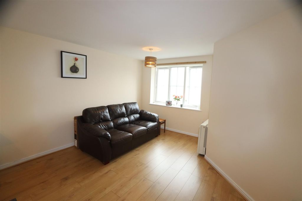 Property photo 3 of 9 Lounge 1.Jpg