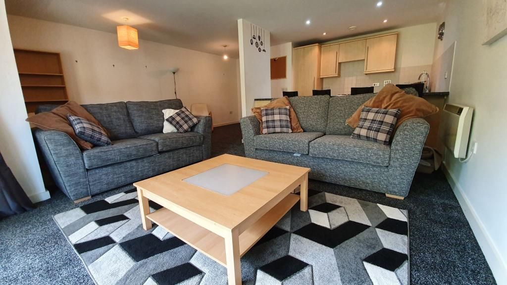 Property photo 2 of 9 Gallery