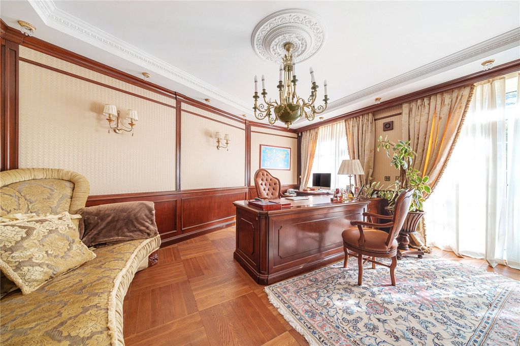 Property photo 3 of 14 Study