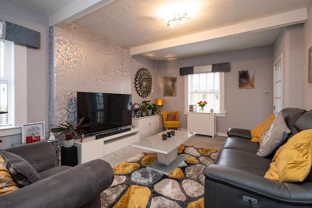 Property photo 3 of 26 Property Image 3