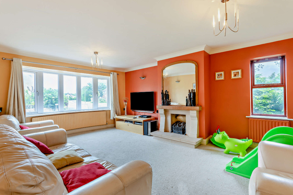 Property photo 2 of 13