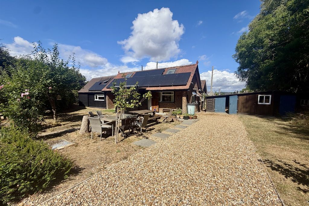 Property photo 1 of 11 (Main)