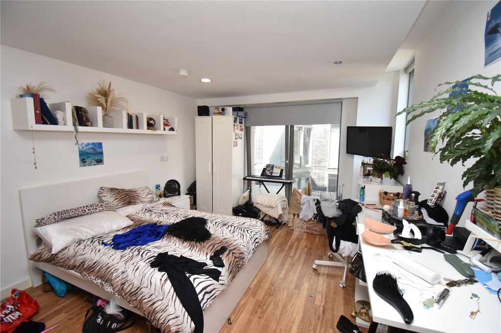 Property photo 2 of 8 Picture No. 03