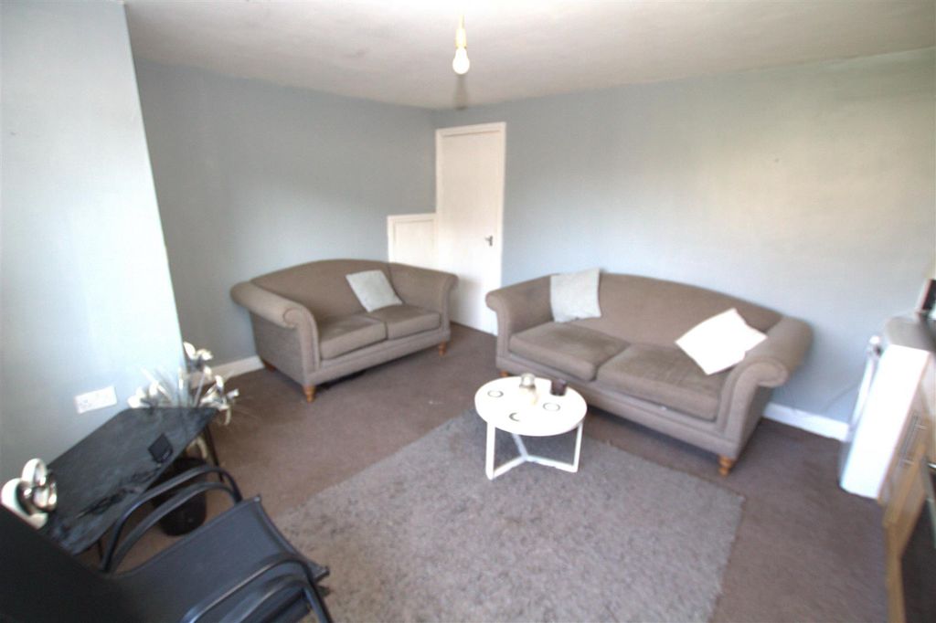 Property photo 3 of 5 Living Area.Jpg