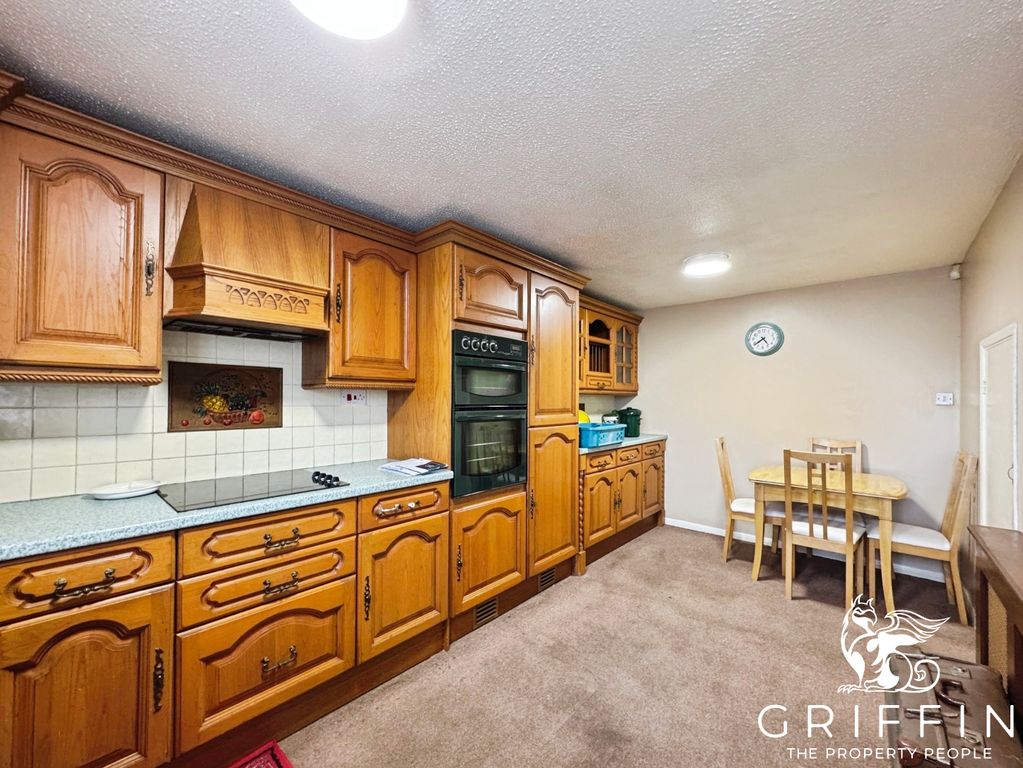 Property photo 3 of 13 1Dd02F564B9Da2d17A98Ba785A8F115680000034Dcb91123A