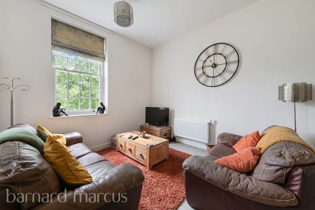 Property photo 3 of 9