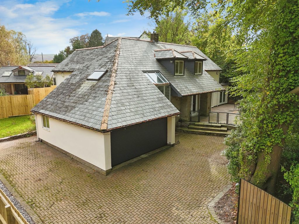 Property photo 1 of 34