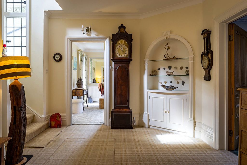 Property photo 3 of 55 Picture No. 30