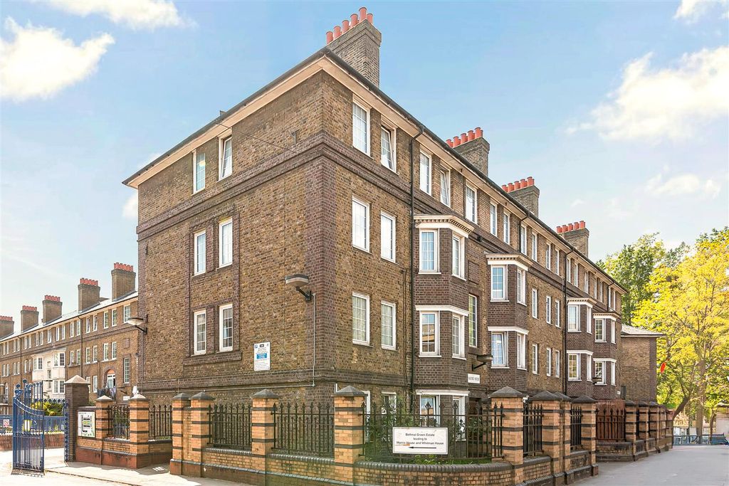 Property photo 1 of 16 Morris House