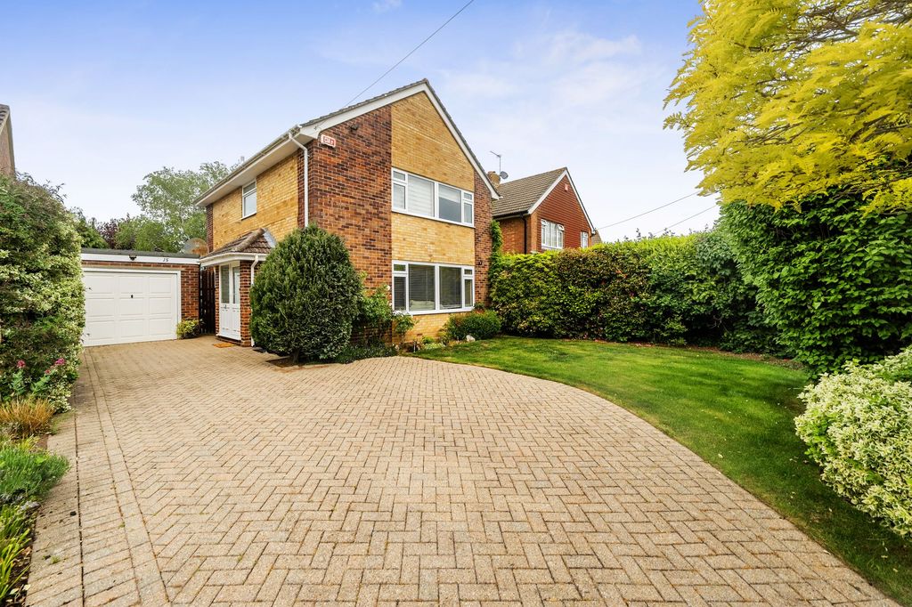 Property photo 1 of 16