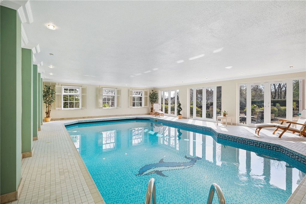 Property photo 2 of 17 Picture No. 21