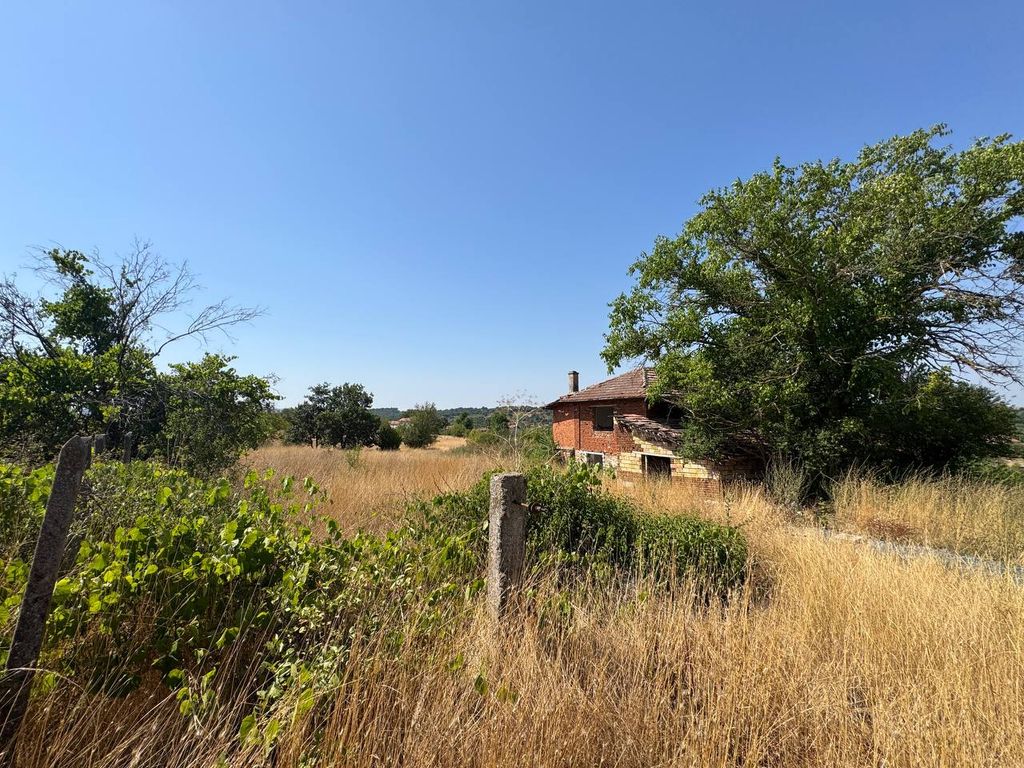 Property photo 3 of 7