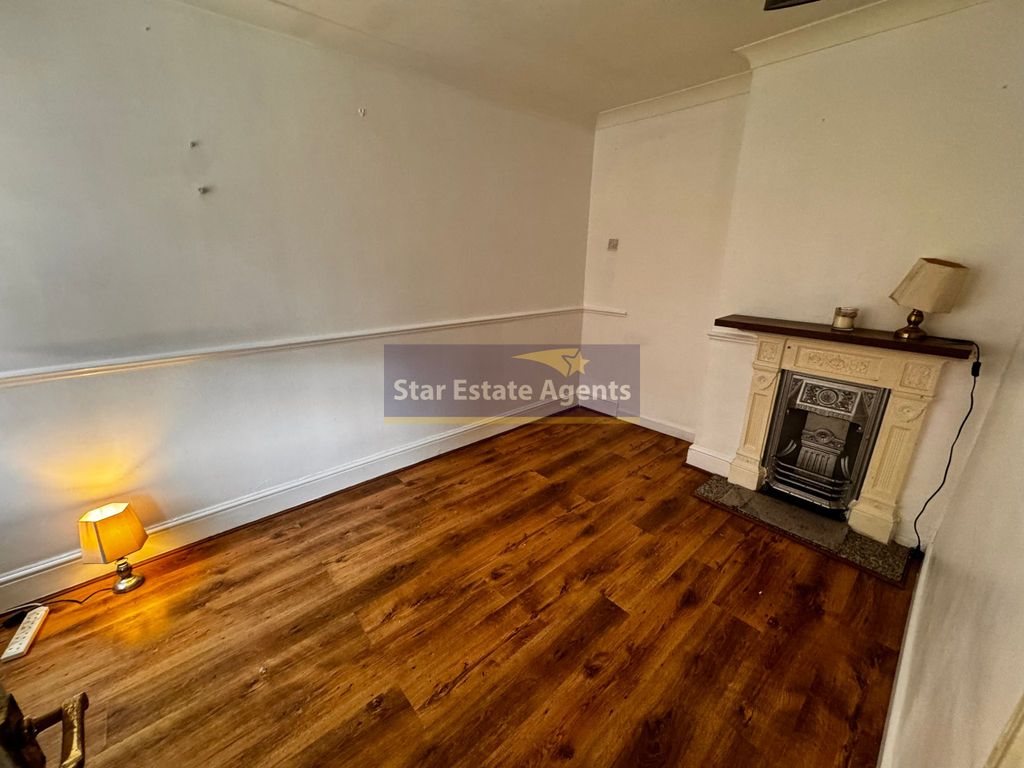 Property photo 2 of 11 2.Jpeg