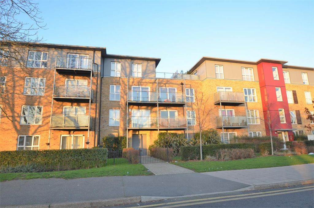 Property photo 1 of 13 External