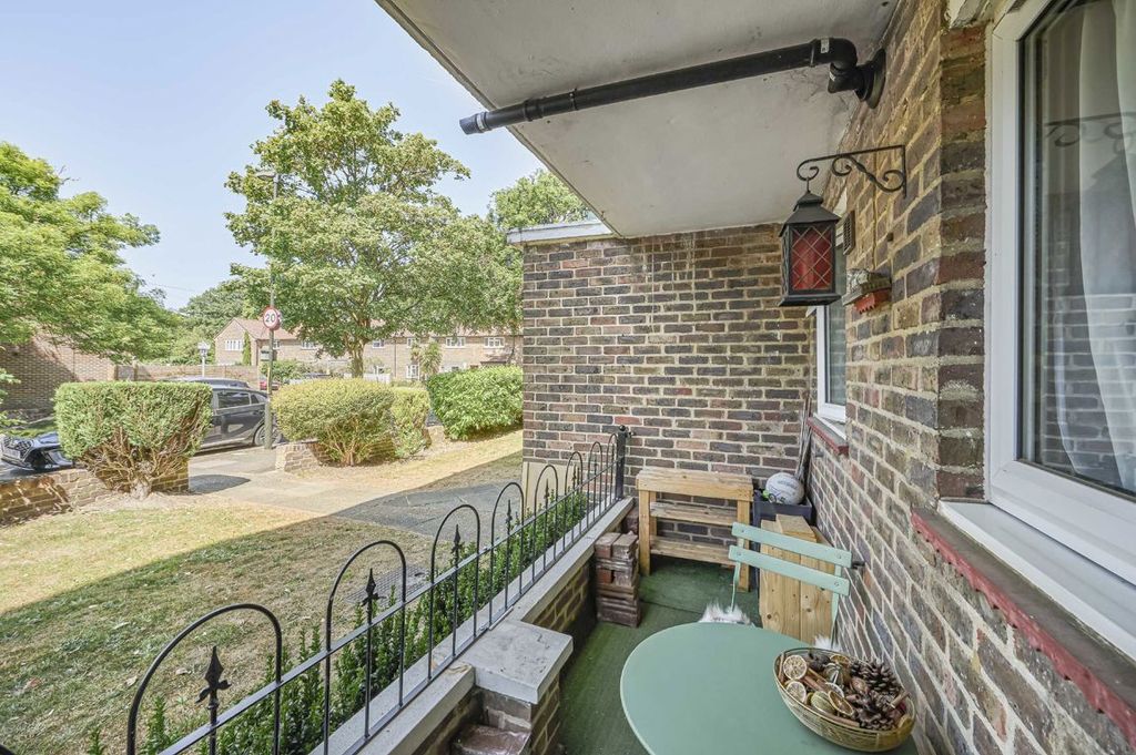 Property photo 2 of 2