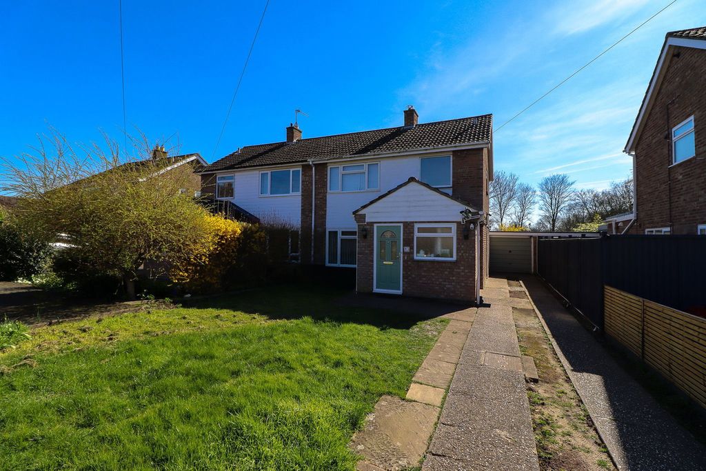 Property photo 1 of 15