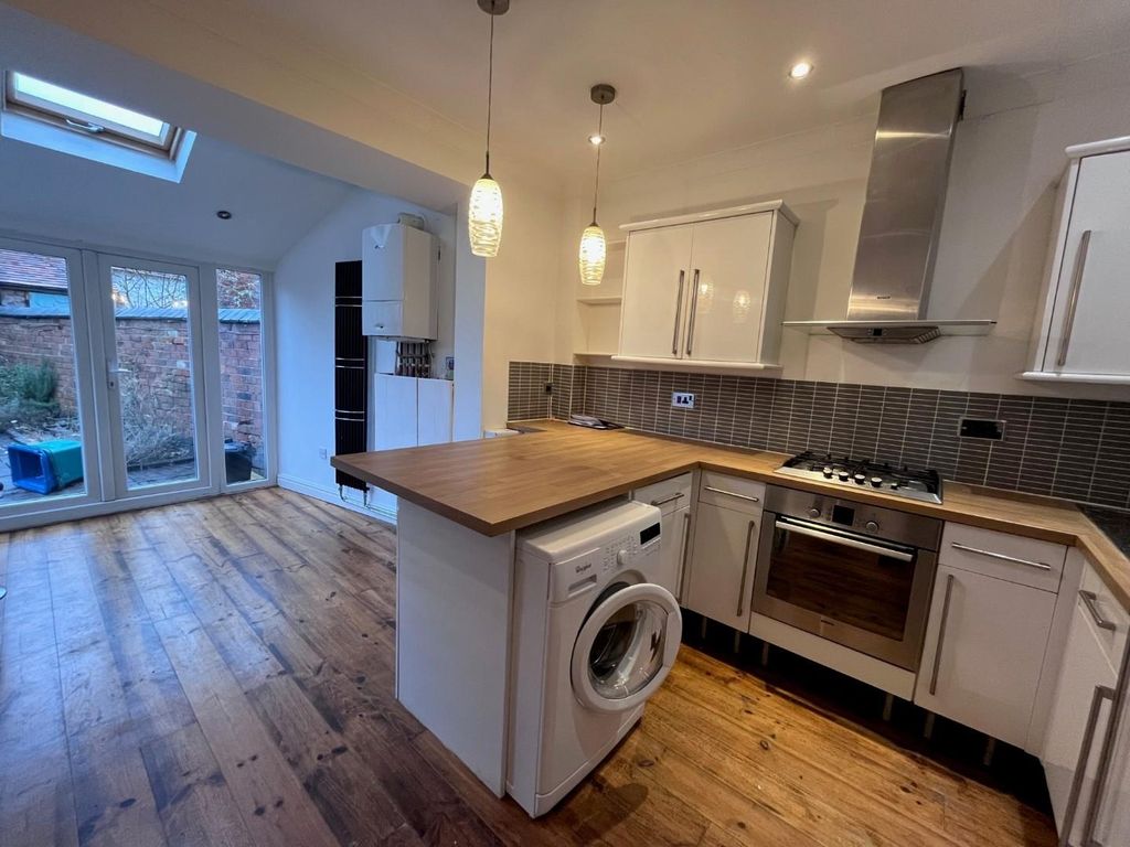 Property photo 2 of 9 Kitchen Diner.Jpg