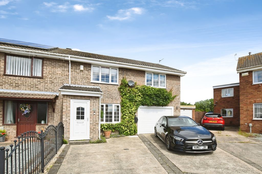 Property photo 1 of 25 Pbox-Img.Jpg