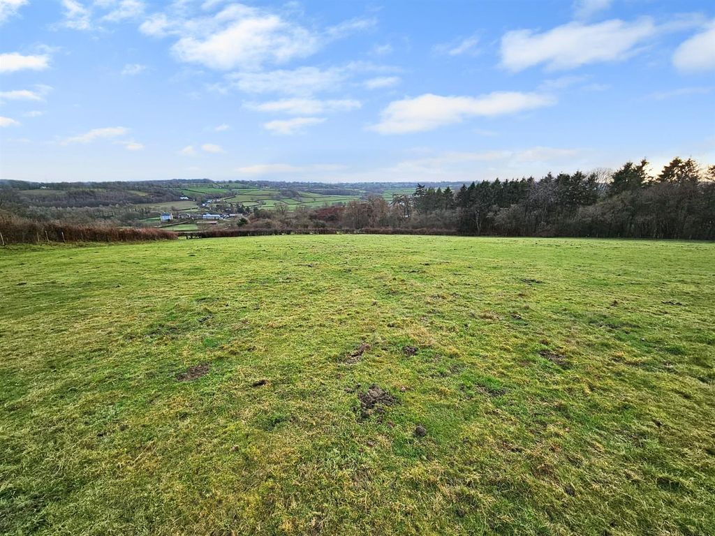 Property photo 1 of 7 Amtw6421Dp.Jpg