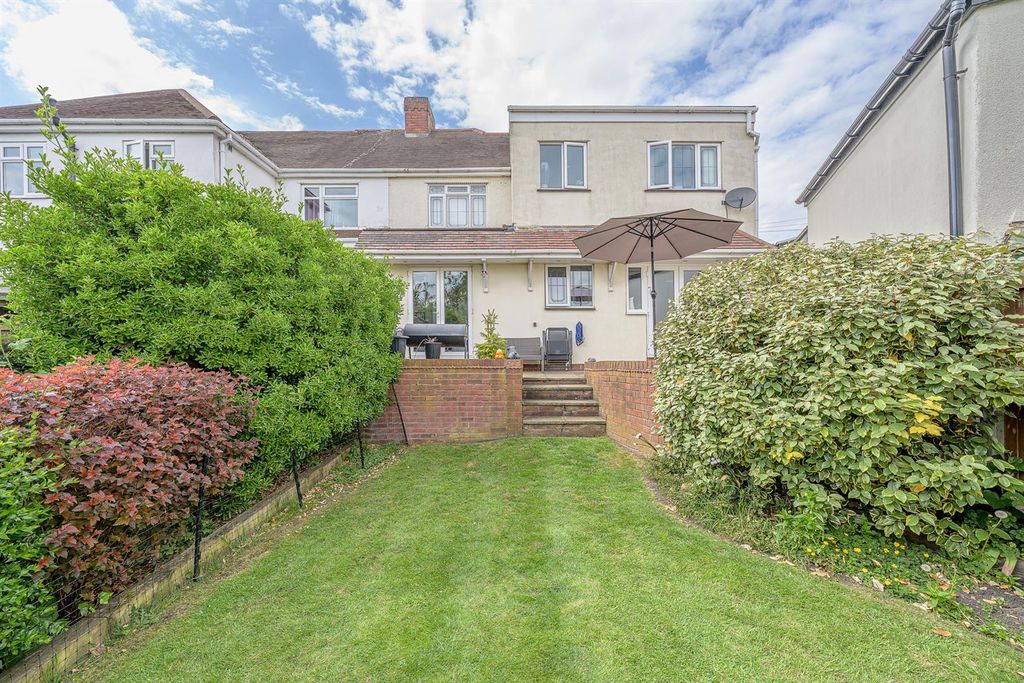 Additional image 33 of 4 bed semi-detached house for saleAmblecote Road, Brierley Hill DY5