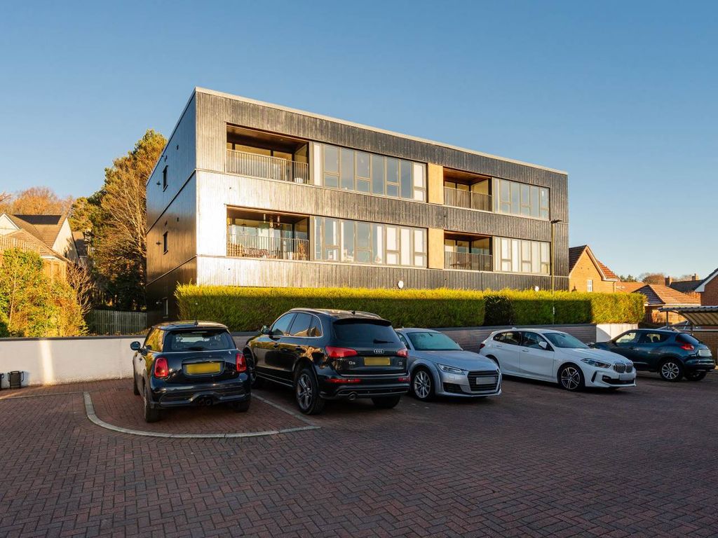 Property photo 1 of 11 Frontexterior001