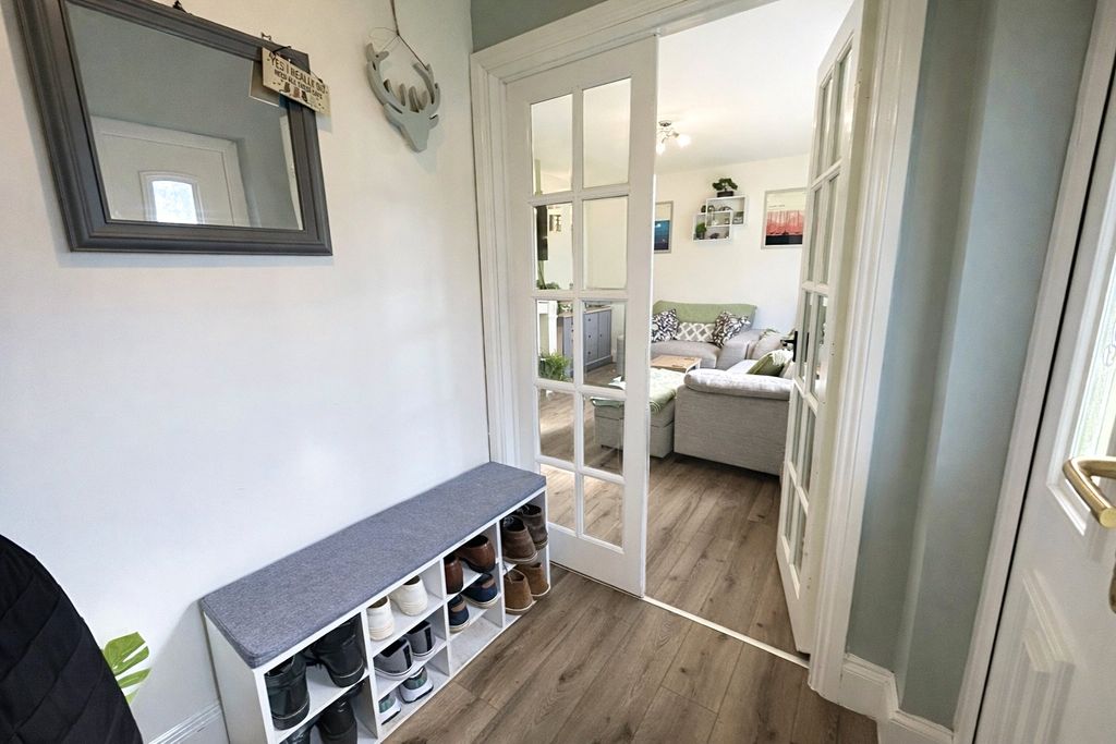 Property photo 3 of 19 Picture No. 19