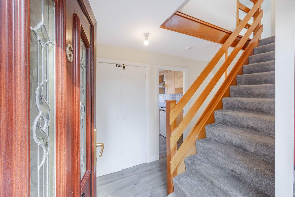 Property photo 2 of 19 Hall