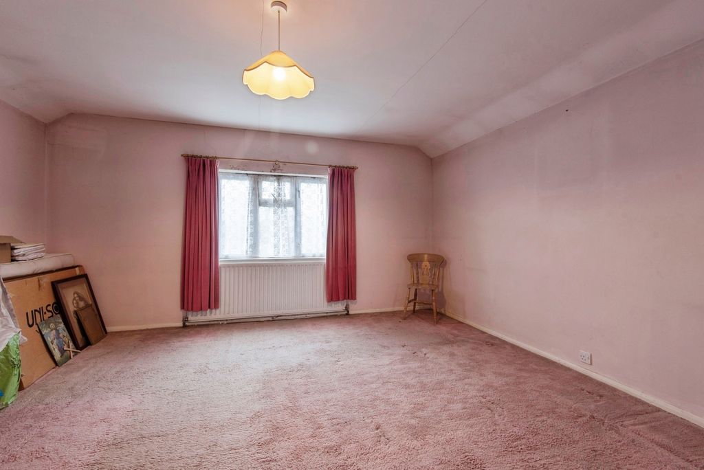 Additional image 6 of 5 bed detached house for saleGlebe Road, Letchworth Garden City SG6