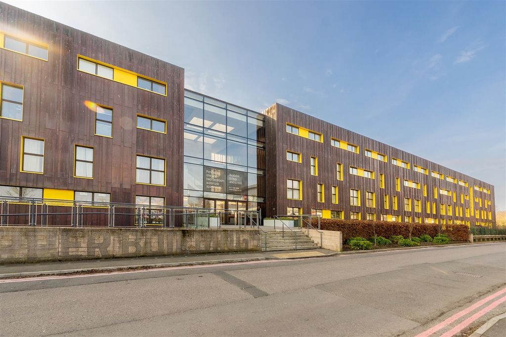 Property photo 1 of 26 434-Copper-Building-Bs13-7Be-33.Jpg
