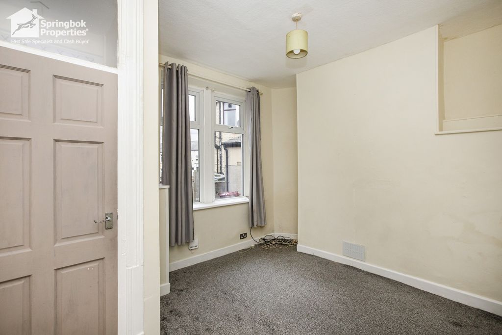 Property photo 3 of 11 Image 3