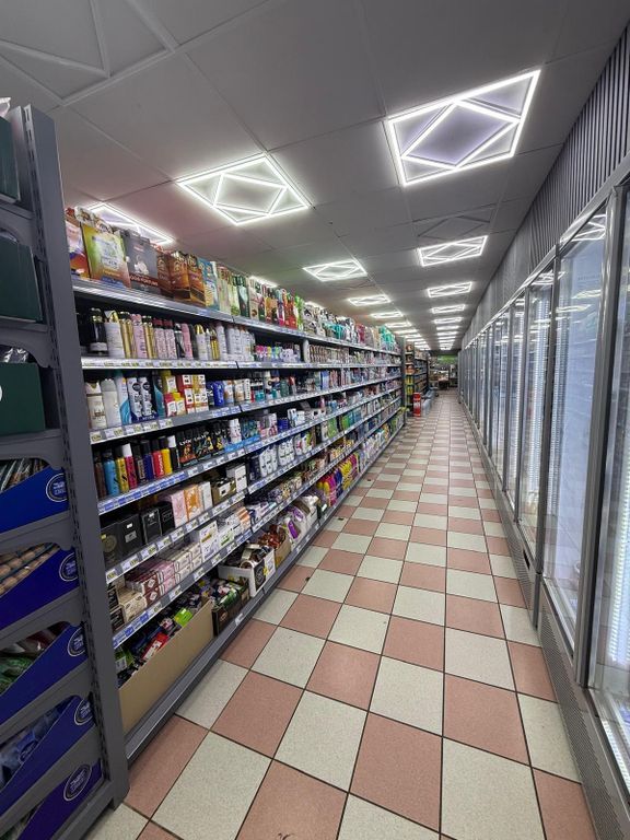 Property photo 2 of 10