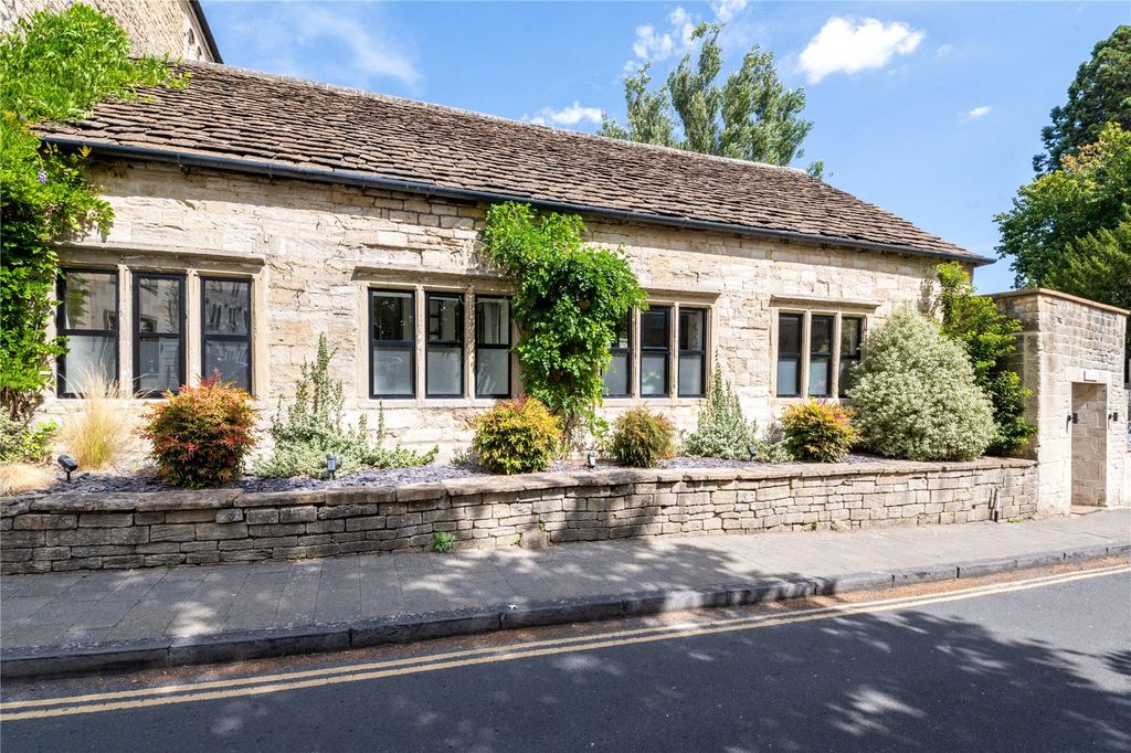 Property photo 1 of 23 The Coach House