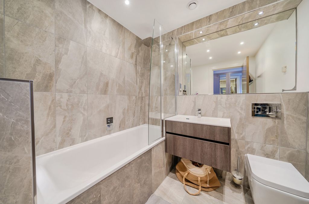 Property photo 3 of 17 1496634-6-6A60d6B...