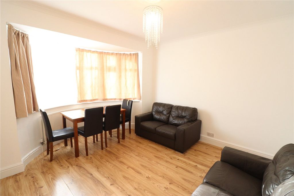Property photo 2 of 6 Picture No. 05