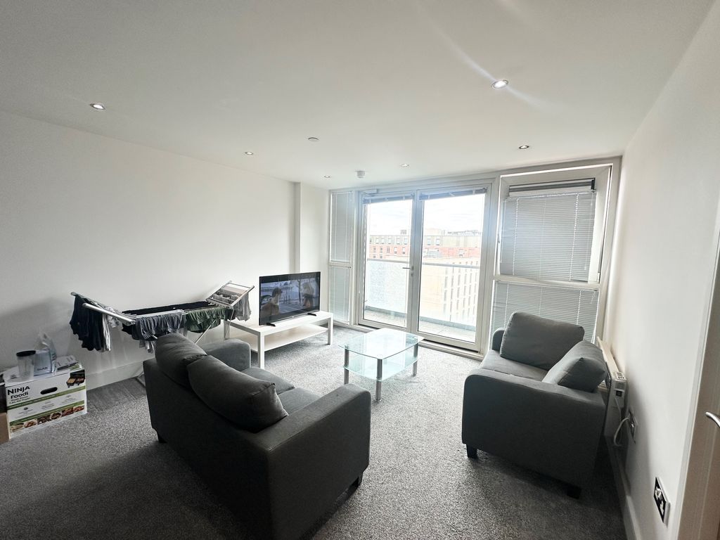 Property photo 2 of 9