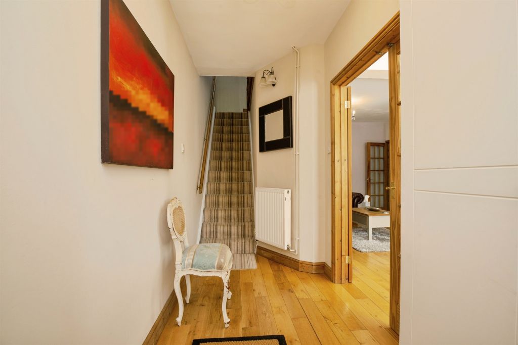 Property photo 2 of 24