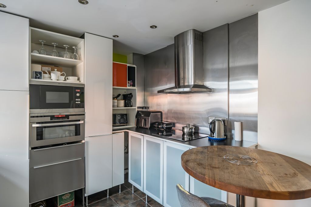 Property photo 2 of 19 13714111368Fb474De76Ef