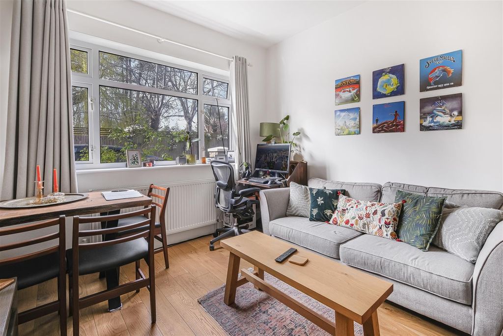 Property photo 3 of 19 Dscf9033.Jpg