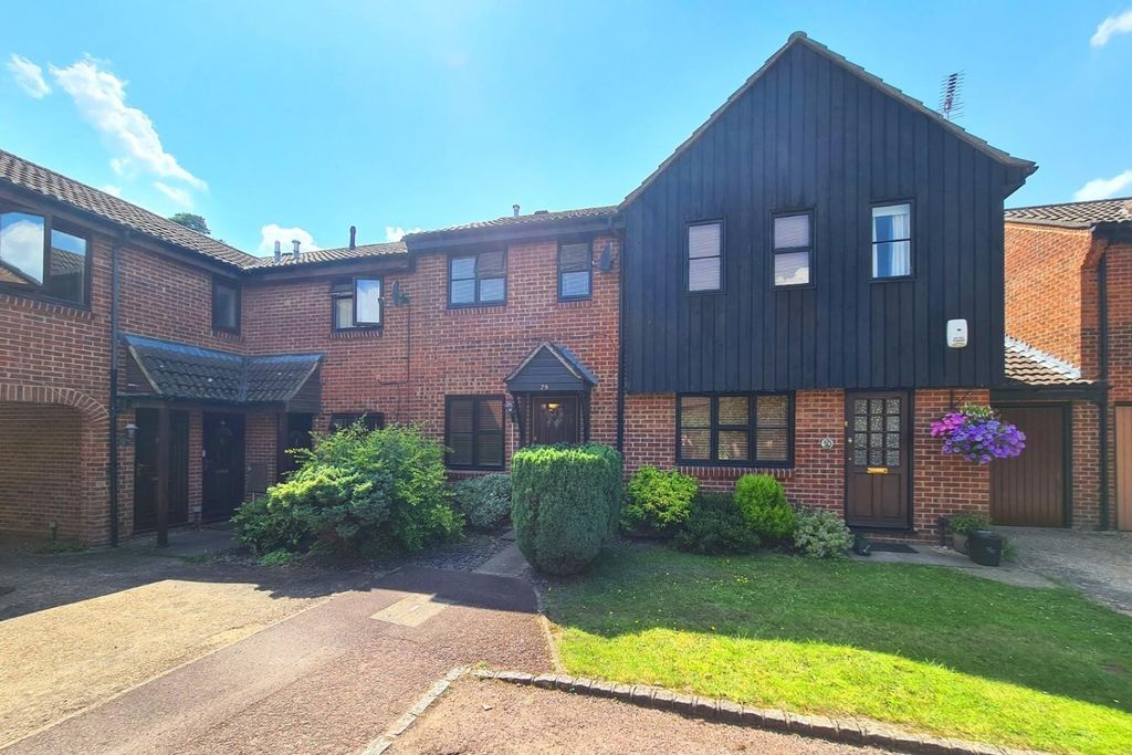 Property photo 1 of 9 2836692