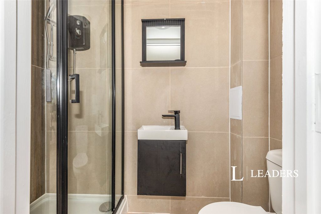 Property photo 2 of 5 Picture No. 06
