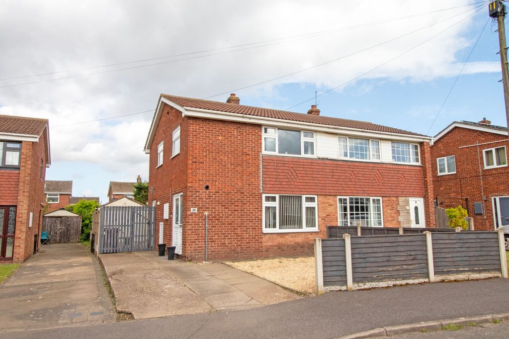 Property photo 1 of 16