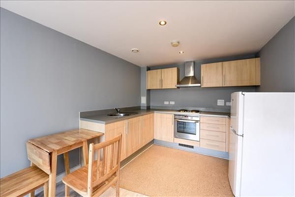 Property photo 2 of 8 Picture 2