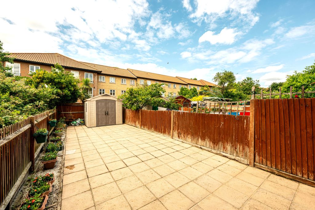 Property photo 3 of 12 Picture No. 12