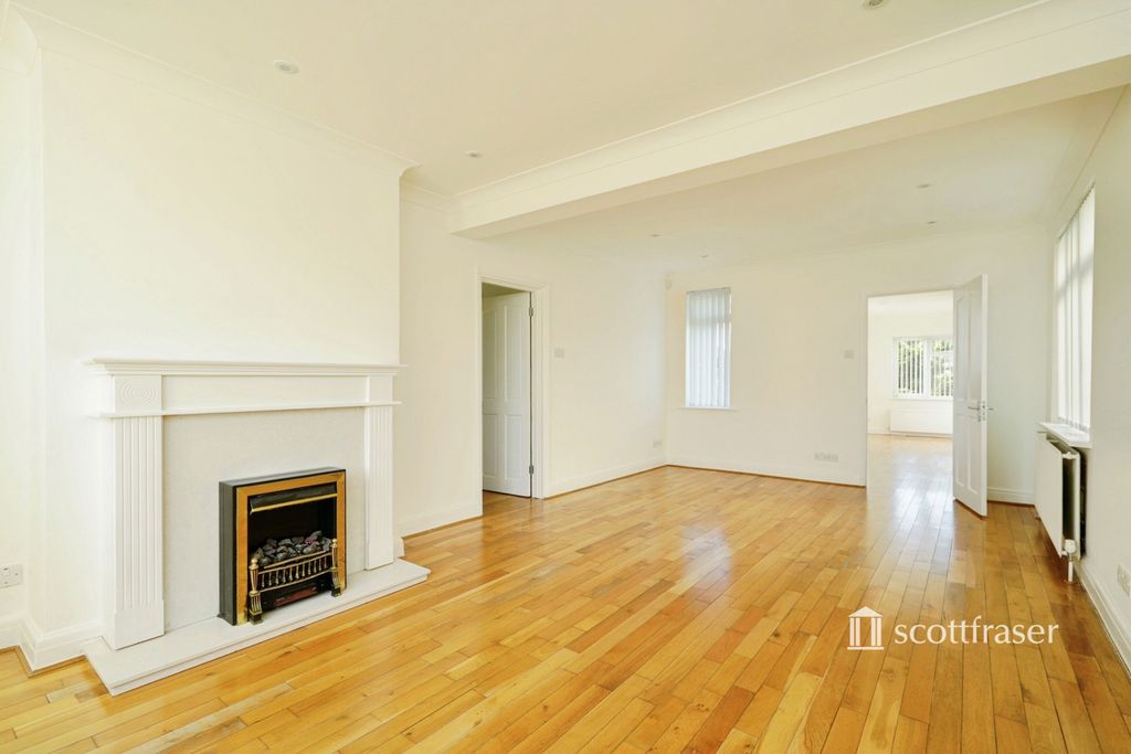 Property photo 2 of 13 Pbox-Img.Jpg