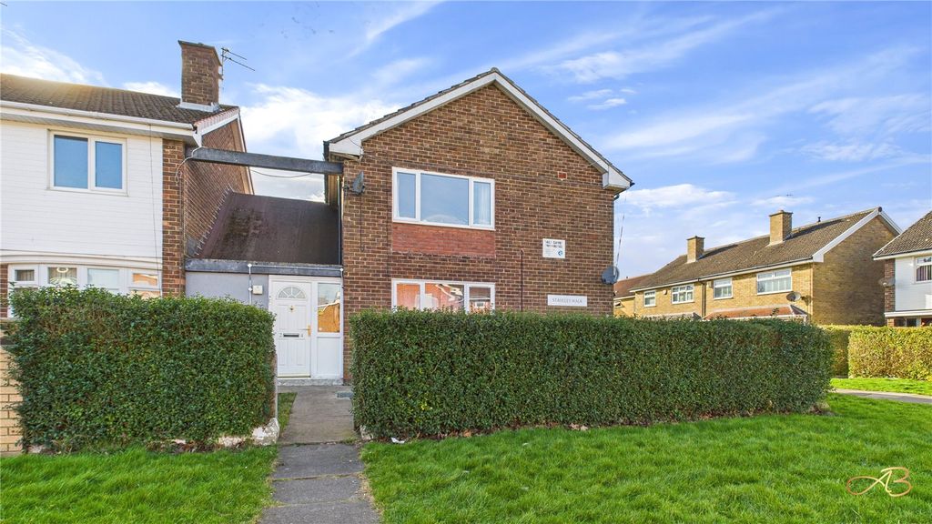 Property photo 2 of 15 Picture No. 05