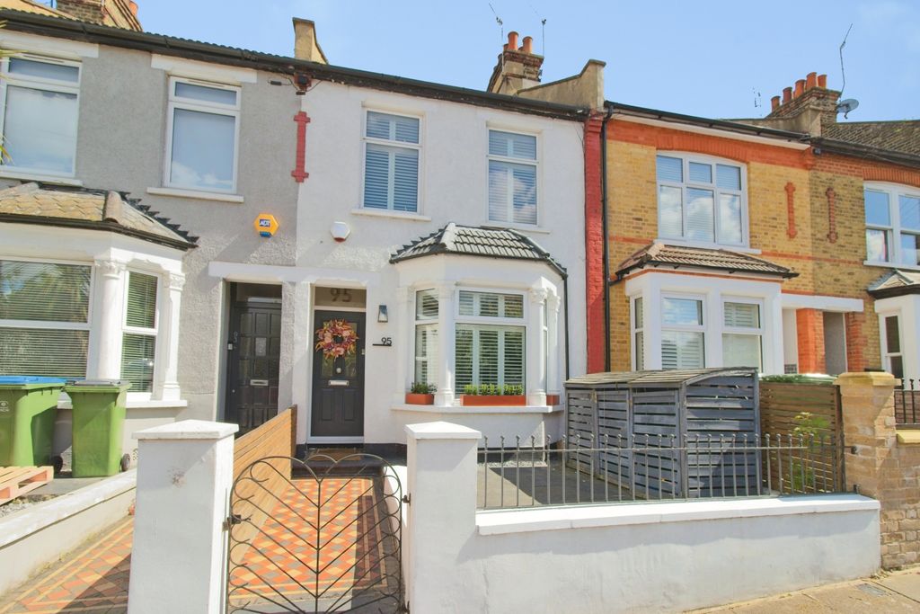 Property photo 1 of 14