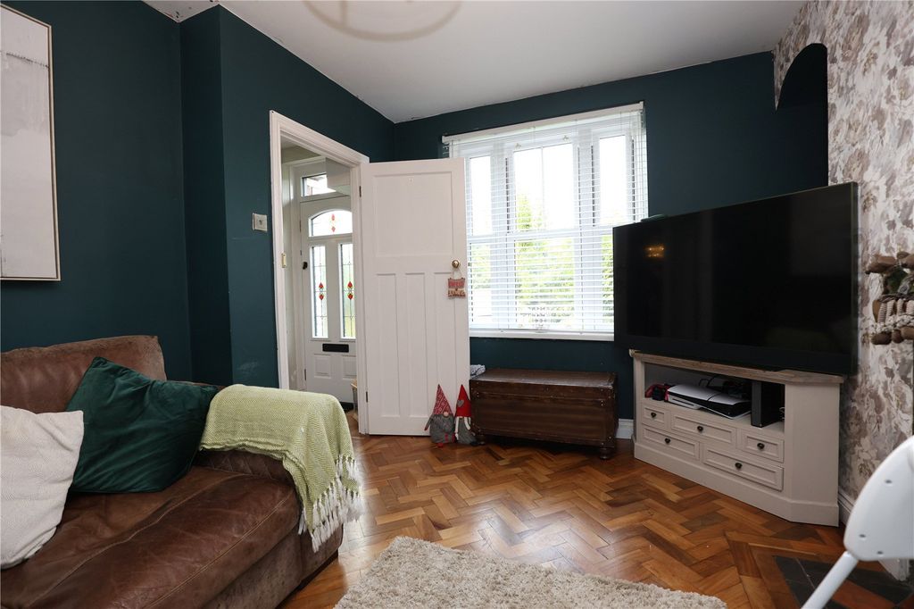 Property photo 3 of 19 Picture No. 07